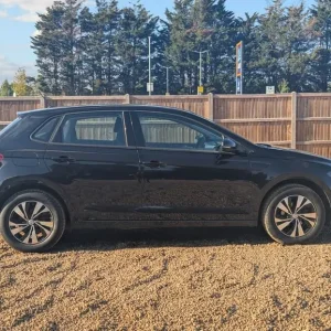 2018 Volkswagen Polo 1.0 TSI SE Hatchback - Image 6