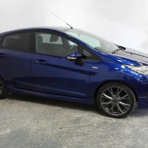 2016 Ford Fiesta ST-Line 1.0T EcoBoost 5-door - Image 4