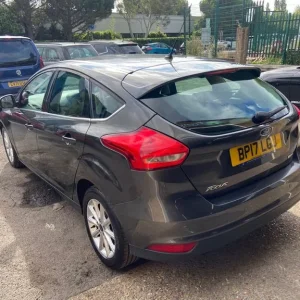 2017 Ford Focus 1.0T EcoBoost Titanium Hatchback 5dr Petrol Manual Euro 6 (s/s) - Image 6