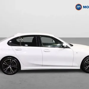 2024 BMW 3 Series 320i M Sport 4-door Automatic - Image 8