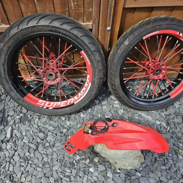 Honda CRF250l Supermoto wheels