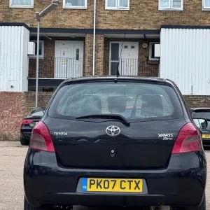 2007 Toyota Yaris 1.3 VVT-i Zinc 5-door hatchback - Image 3