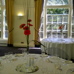 TABLE VASE - Image 3
