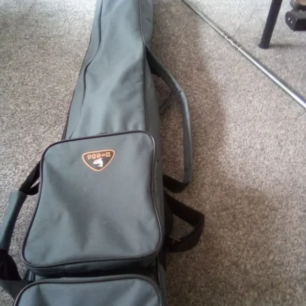 Fishing rod bag