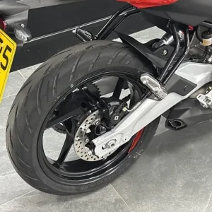 Aprilia TUONO 457 - Image 7