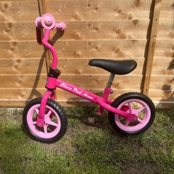 Chicco Pink Arrow balance bike