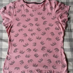 Primark t-shirt size 14 - Image 2