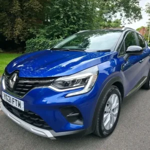 2021 Renault Captur 1.0 TCe Iconic Euro 6 5-door SUV - Image 3
