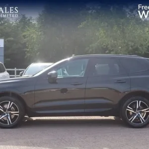 2021 Volvo XC60 2.0 Diesel Hybrid AWD Estate - Image 2