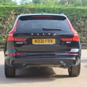 2021 Volvo XC60 2.0 Diesel Hybrid AWD Estate - Image 7