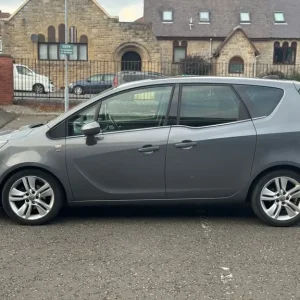 2016 Vauxhall Meriva SE 1.4 Petrol Automatic - Image 8