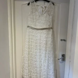 Phase Eight wedding dress