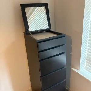 6-Drawer Chest with Flip-Top Mirror