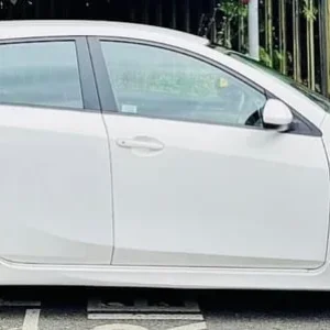60 PLATE MAZDA 3 1.6 SPORT 5 DOOR HATCHBACK - Image 4