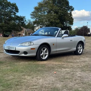 2002 Mazda MX-5 Convertible - Image 3