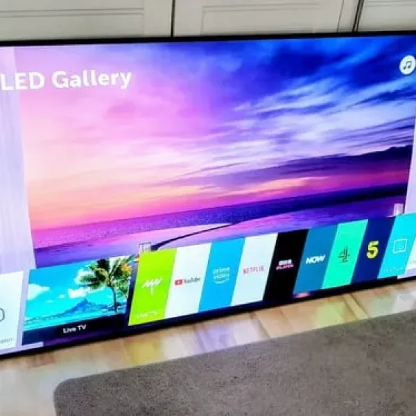 LG 55" OLED 4K Smart TV