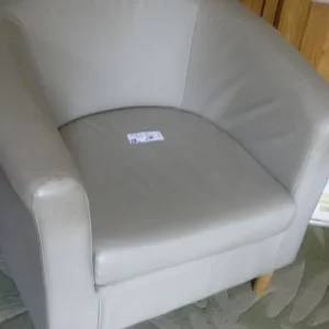 LARGE GREY FAUX LEATHER TUB CHAIR WITH DETACHABLE SEAT PAD