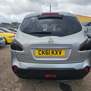 Nissan Qashqai 2.0 DCI N-TEC 4WD 7-seater Automatic - Image 5