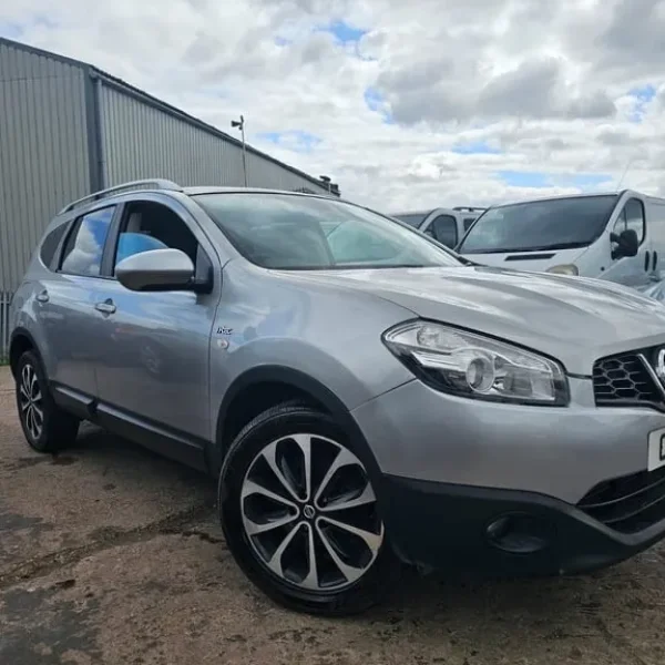 Nissan Qashqai 2.0 DCI N-TEC 4WD 7-seater Automatic