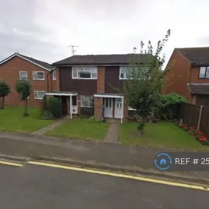 2 bedroom flat in Saffron Court, garve, Station Road