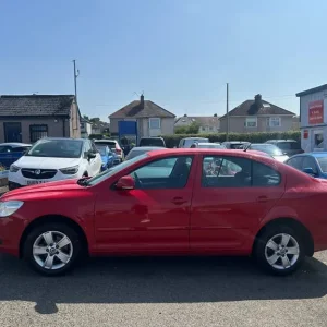 2011 Skoda Octavia 1.6 TDI CR SE 5dr Hatchback Diesel Manual - Image 7