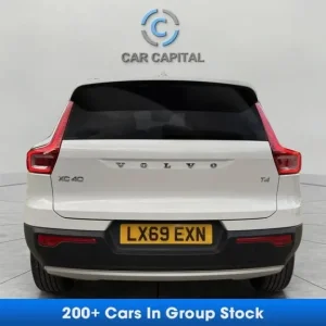 2019 Volvo XC40 2.0 T4 Momentum Pro Auto AWD Euro 6 (s/s) 5dr Petrol Automatic - Image 7