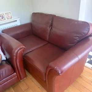 3 piece M&S leather sofa - Image 2