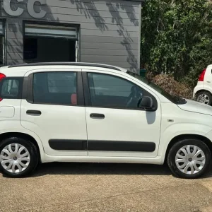 2013 Fiat Panda 1.2 Petrol Manual 5-door Hatchback - Image 6
