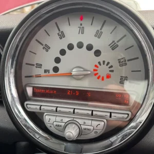 2008 Mini Cooper 1.6 Manual 3-door - Image 8