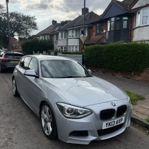 BMW 1 Series Hatchback 2013 Manual - Image 2
