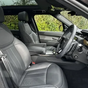2022 Land Rover Range Rover Sport D300 Diesel SUV - Image 7