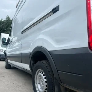2018 Ford Transit 2.0 TDCi 130ps H3 Panel Van Diesel Manual - Image 4