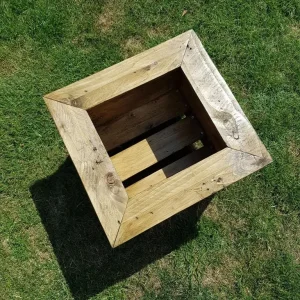 Black and Oak Handcrafted Pallet Wood Garden Planter - Image 4