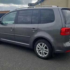 Volkswagen Touran 2014 - Image 2