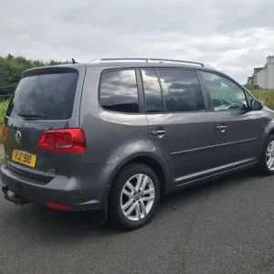 Volkswagen Touran 2014 - Image 3