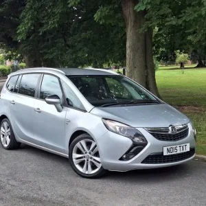 2015 Vauxhall Zafira 1.4 Petrol Manual 5-door MPV - Image 5
