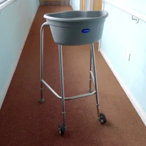 Walking frame and caddy with storage tray - Image 7