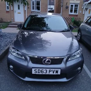 2014 Lexus CT Hatchback 1798cc 5-door - Image 2