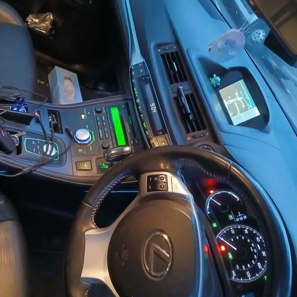 2014 Lexus CT Hatchback 1798cc 5-door