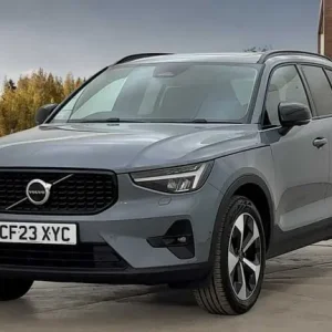 2023 Volvo XC40 2.0 B4P Ultimate Dark 5-door Estate Auto - Image 7