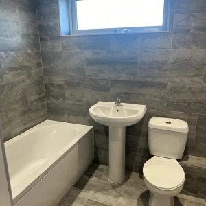 Double room for rent - Image 3