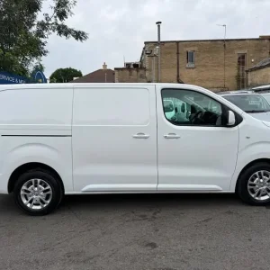 2020 Vauxhall Vivaro 1.5 Turbo D Sportive Panel Van - Image 2