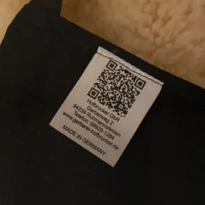 Hofbrucker Putzi Lambskin Footmuff - Image 7