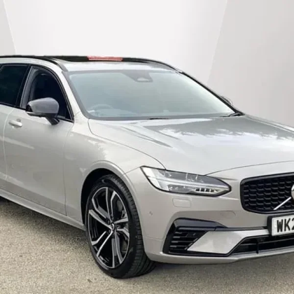 2025 Volvo V90 2.0 T8 PHEV Ultra Dark 5-door AWD Estate