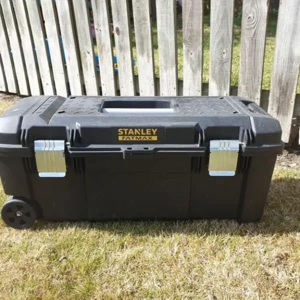 Stanley Fatmax 28 inch toolbox on wheels