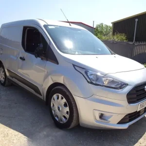 2024 Ford Transit Connect 220 Trend Diesel Van – Front and Side Damage, Starts and Moves, Cat-S Salvage - Image 4
