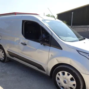 2024 Ford Transit Connect 220 Trend Diesel Van – Front and Side Damage, Starts and Moves, Cat-S Salvage - Image 5