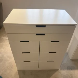 Drawers cabinet