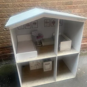 Design a friend dolls house - Image 3