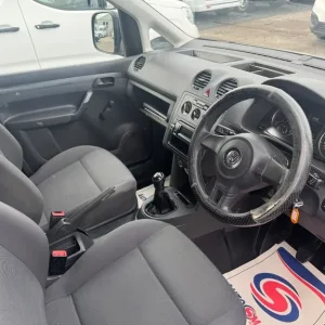 2014 Volkswagen Caddy 1.6 TDI Startline Panel Van - Image 6